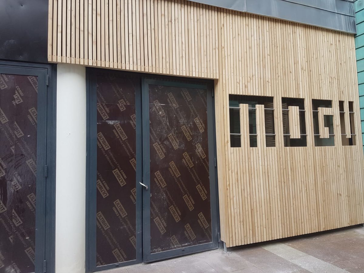 Abilan conception bois restaurant Mogu Mogu